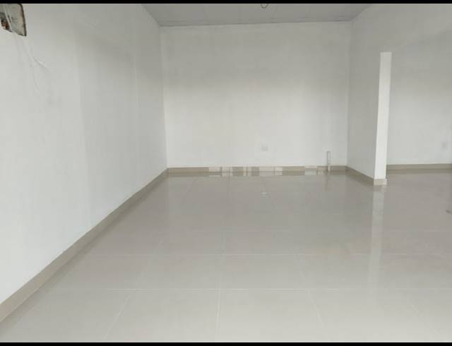 BUSINESS PROPERTY TO RENT IN PHOENIX